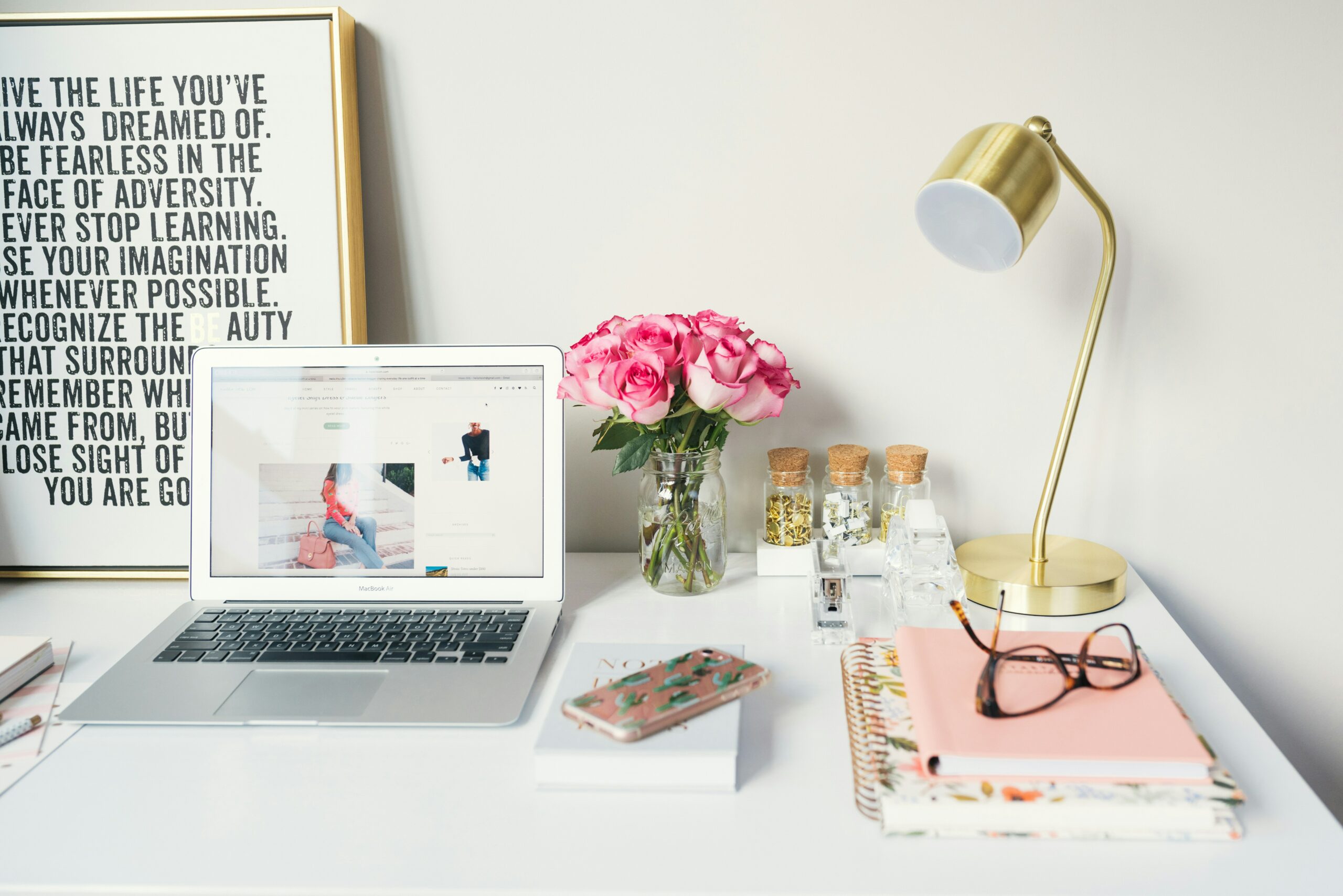 do search engines care about blog posting frequency?